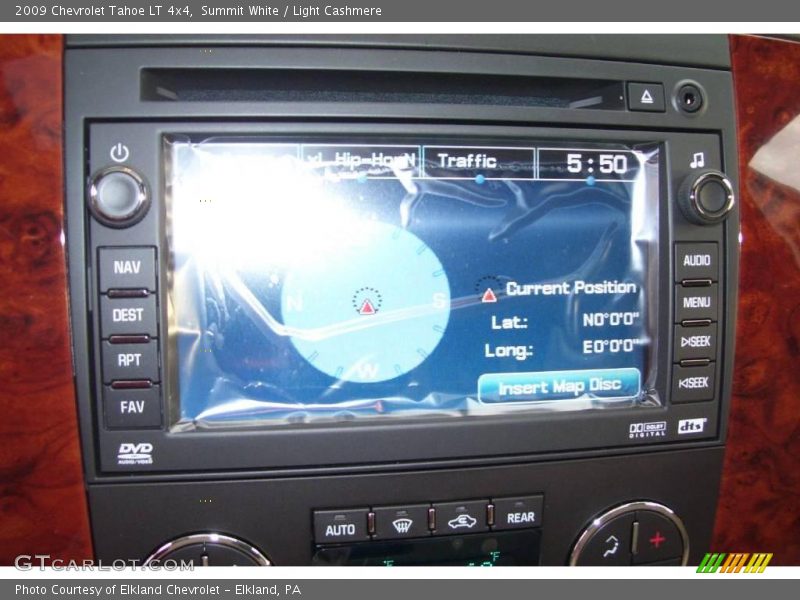 Summit White / Light Cashmere 2009 Chevrolet Tahoe LT 4x4