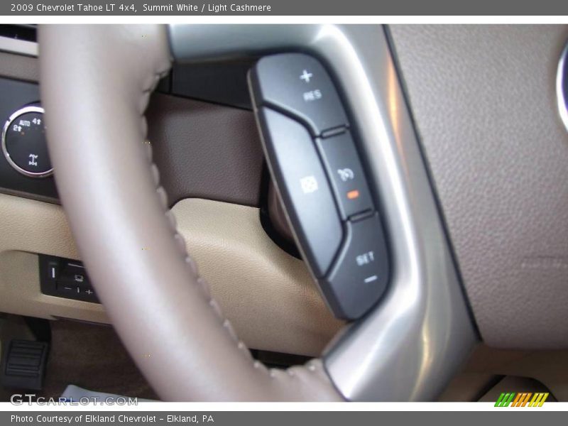 Summit White / Light Cashmere 2009 Chevrolet Tahoe LT 4x4