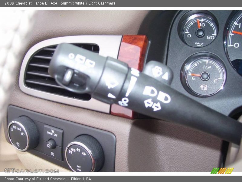 Summit White / Light Cashmere 2009 Chevrolet Tahoe LT 4x4