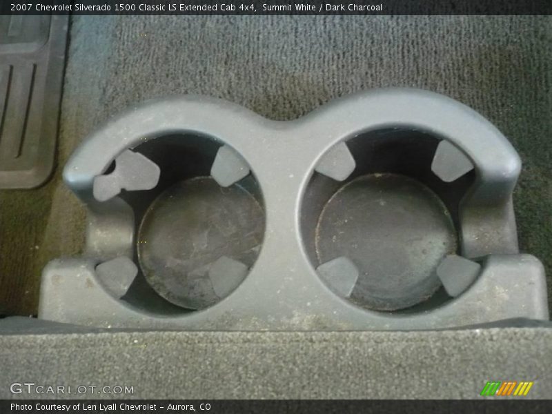 Summit White / Dark Charcoal 2007 Chevrolet Silverado 1500 Classic LS Extended Cab 4x4