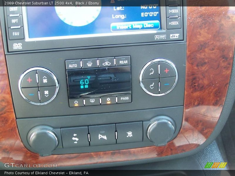 Black / Ebony 2009 Chevrolet Suburban LT 2500 4x4
