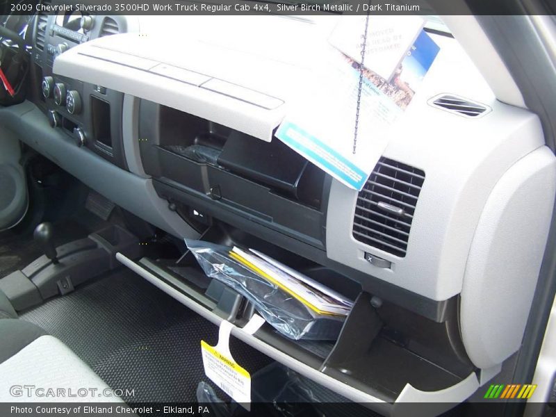 Silver Birch Metallic / Dark Titanium 2009 Chevrolet Silverado 3500HD Work Truck Regular Cab 4x4