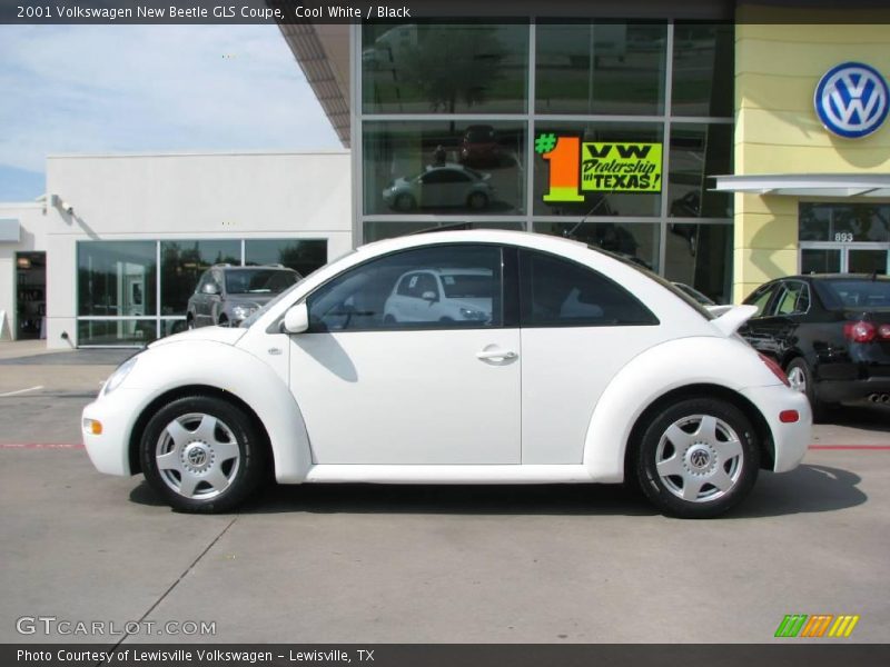 Cool White / Black 2001 Volkswagen New Beetle GLS Coupe