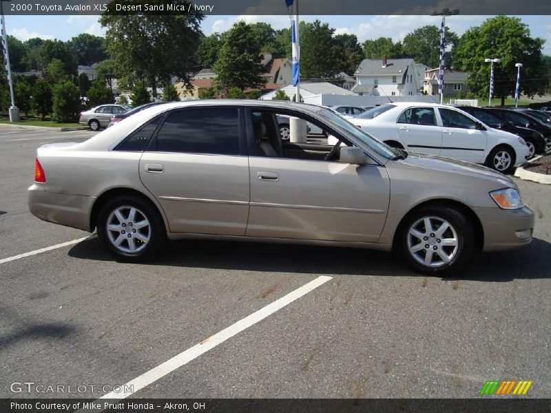 Desert Sand Mica / Ivory 2000 Toyota Avalon XLS