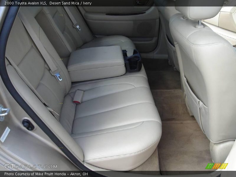 Desert Sand Mica / Ivory 2000 Toyota Avalon XLS
