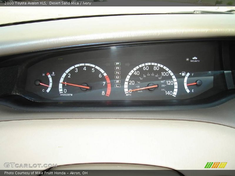 Desert Sand Mica / Ivory 2000 Toyota Avalon XLS