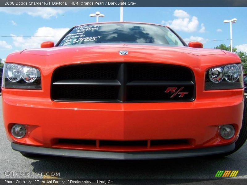 HEMI Orange Pearl / Dark Slate Gray 2008 Dodge Charger R/T Daytona