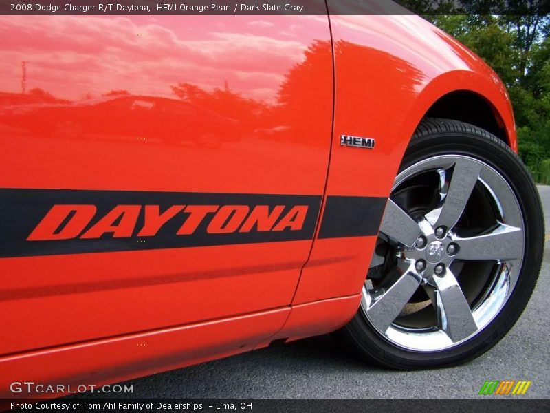HEMI Orange Pearl / Dark Slate Gray 2008 Dodge Charger R/T Daytona