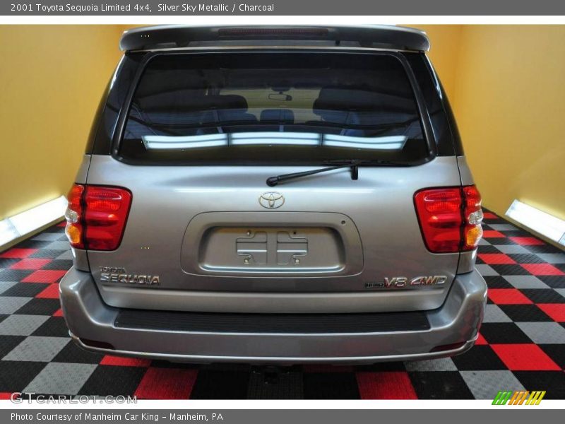 Silver Sky Metallic / Charcoal 2001 Toyota Sequoia Limited 4x4