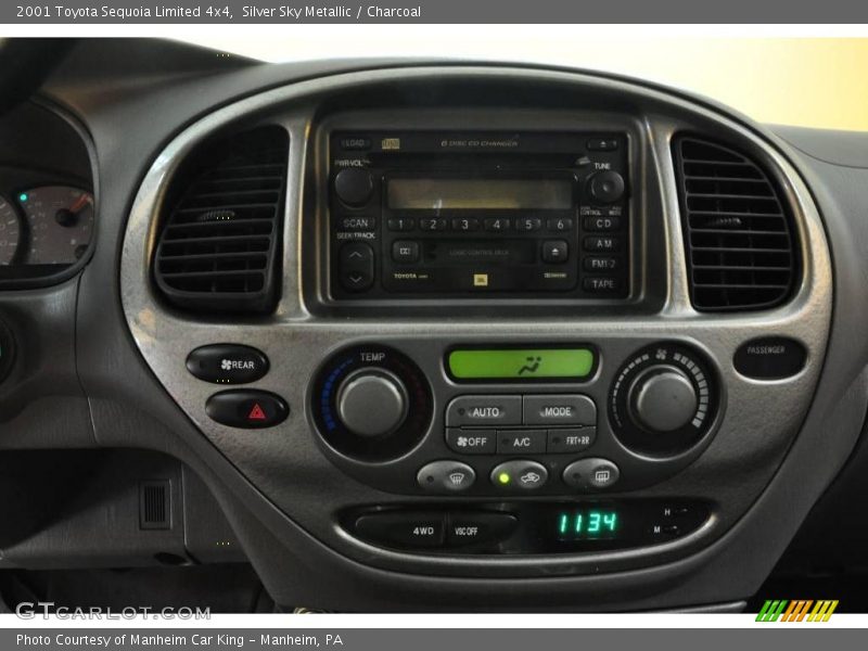 Silver Sky Metallic / Charcoal 2001 Toyota Sequoia Limited 4x4