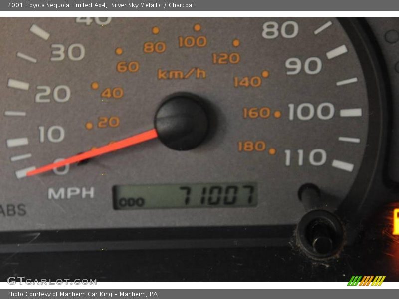 Silver Sky Metallic / Charcoal 2001 Toyota Sequoia Limited 4x4