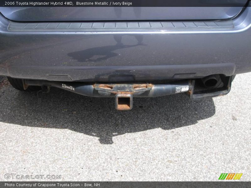 Bluestone Metallic / Ivory Beige 2006 Toyota Highlander Hybrid 4WD