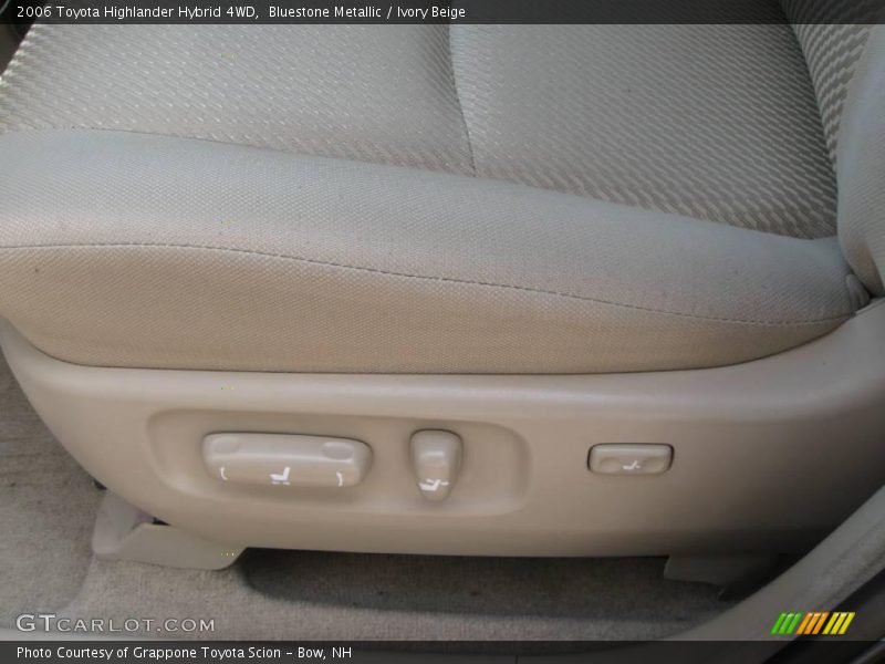 Bluestone Metallic / Ivory Beige 2006 Toyota Highlander Hybrid 4WD