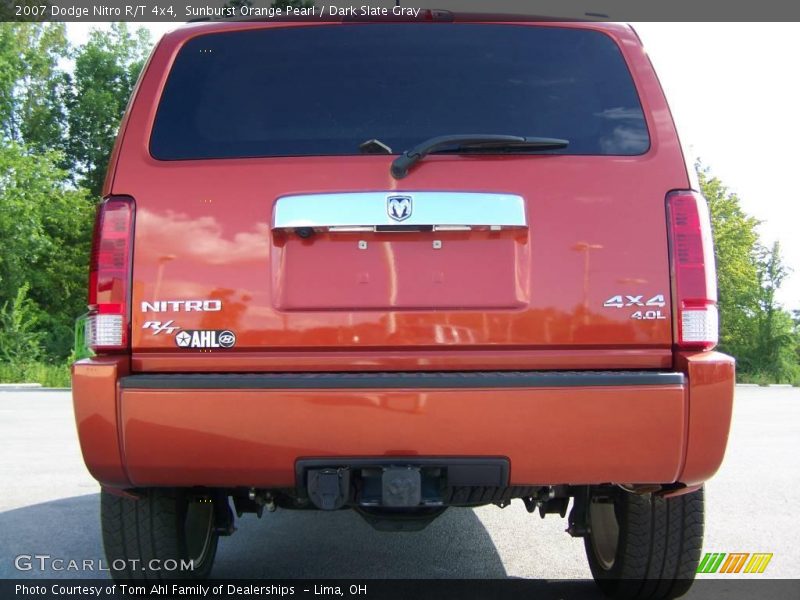 Sunburst Orange Pearl / Dark Slate Gray 2007 Dodge Nitro R/T 4x4