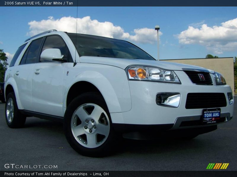 Polar White / Tan 2006 Saturn VUE V6