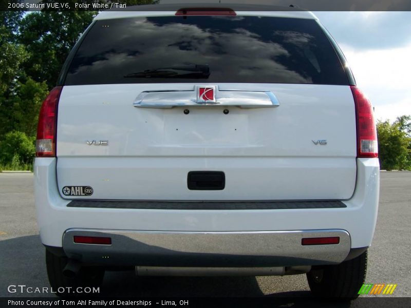 Polar White / Tan 2006 Saturn VUE V6