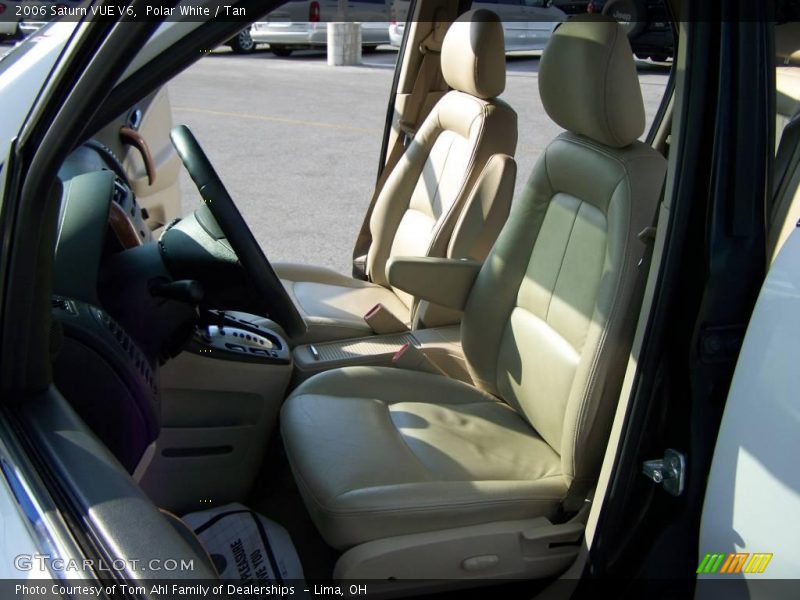 Polar White / Tan 2006 Saturn VUE V6