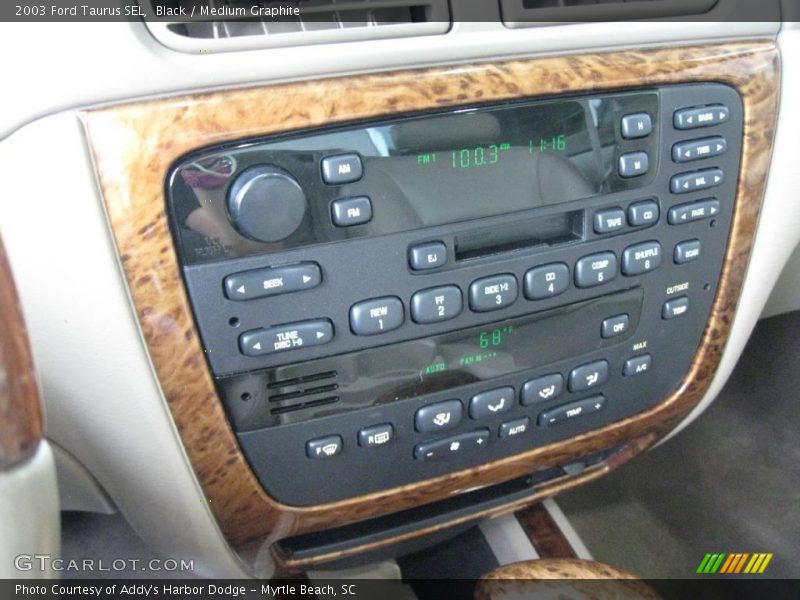 Black / Medium Graphite 2003 Ford Taurus SEL