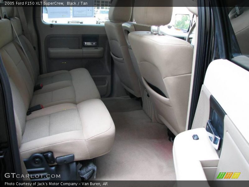 Black / Tan 2005 Ford F150 XLT SuperCrew