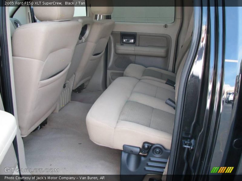 Black / Tan 2005 Ford F150 XLT SuperCrew