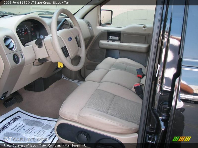 Black / Tan 2005 Ford F150 XLT SuperCrew