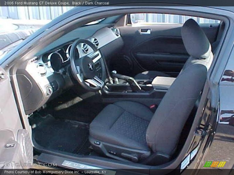 Black / Dark Charcoal 2006 Ford Mustang GT Deluxe Coupe