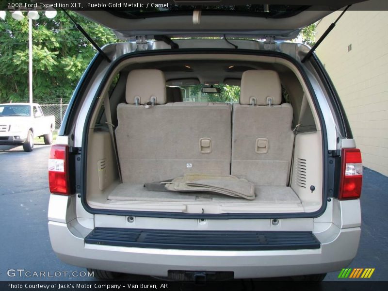 Pueblo Gold Metallic / Camel 2008 Ford Expedition XLT