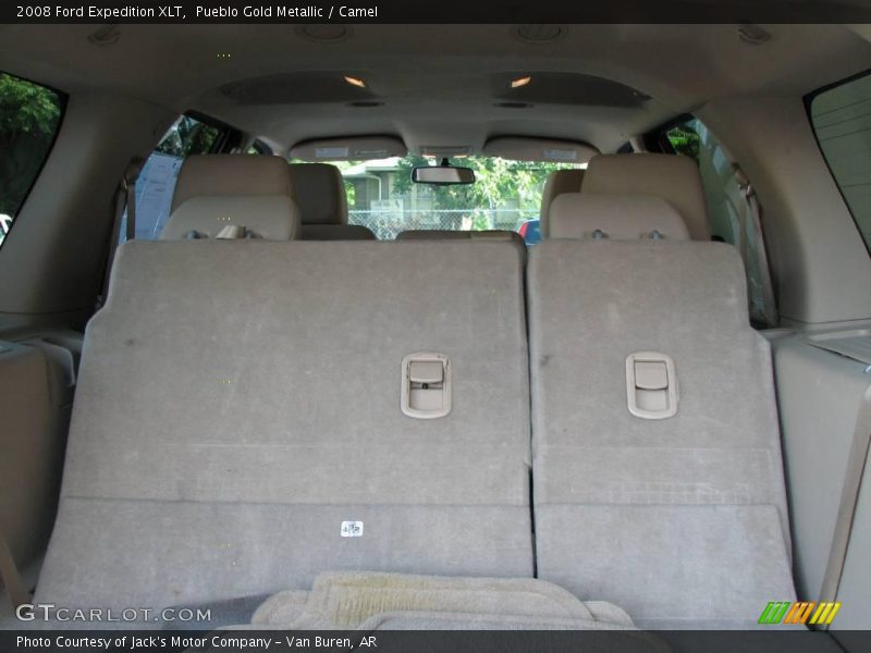 Pueblo Gold Metallic / Camel 2008 Ford Expedition XLT