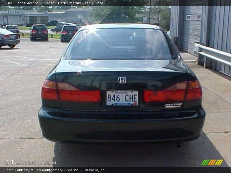 Dark Emerald Pearl / Ivory 2000 Honda Accord SE Sedan