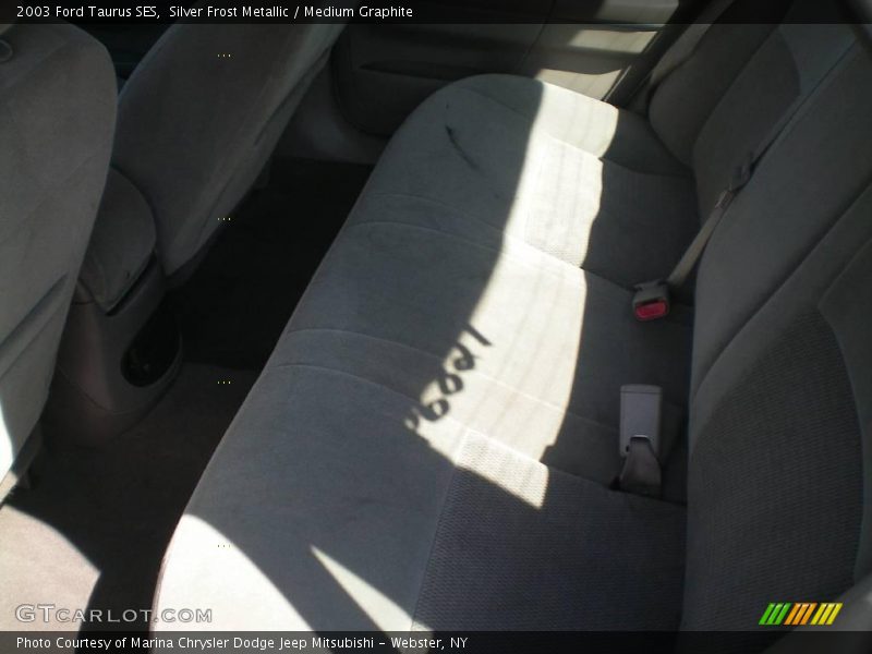 Silver Frost Metallic / Medium Graphite 2003 Ford Taurus SES