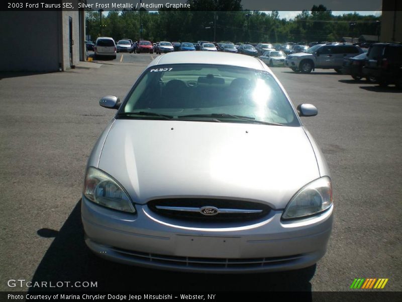 Silver Frost Metallic / Medium Graphite 2003 Ford Taurus SES