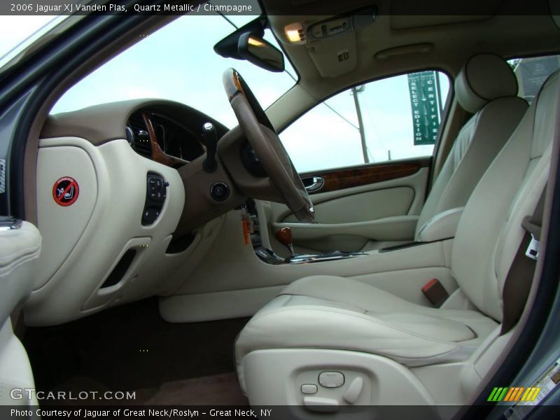Quartz Metallic / Champagne 2006 Jaguar XJ Vanden Plas