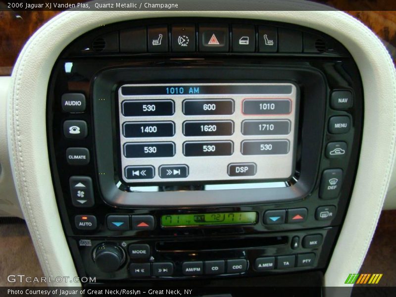 Quartz Metallic / Champagne 2006 Jaguar XJ Vanden Plas