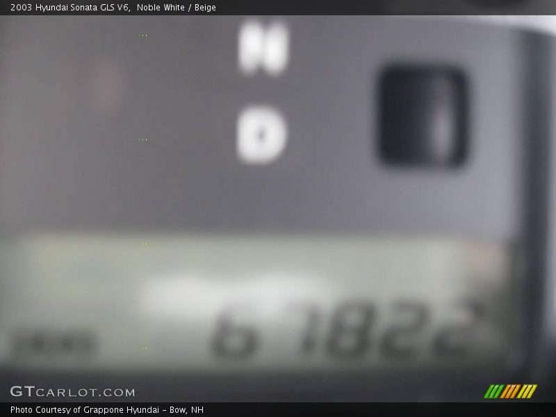 Noble White / Beige 2003 Hyundai Sonata GLS V6