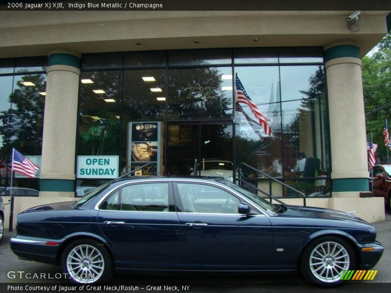 Indigo Blue Metallic / Champagne 2006 Jaguar XJ XJ8
