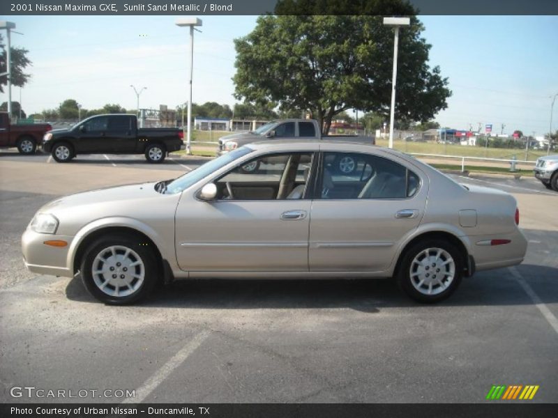 Sunlit Sand Metallic / Blond 2001 Nissan Maxima GXE