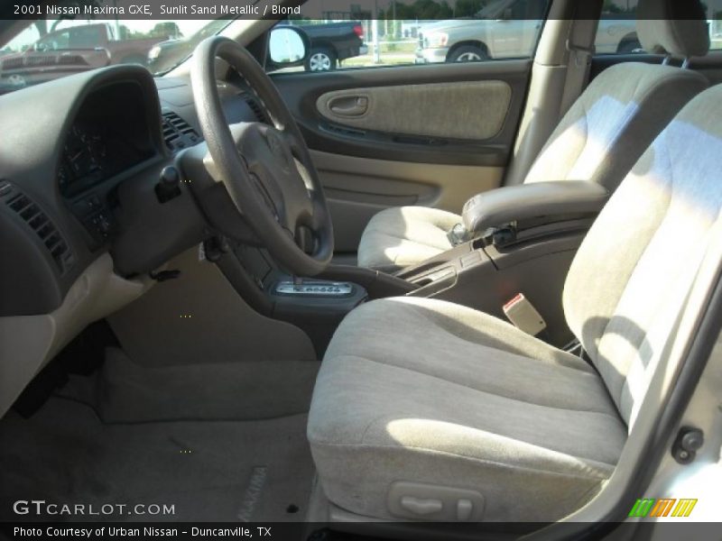 Sunlit Sand Metallic / Blond 2001 Nissan Maxima GXE