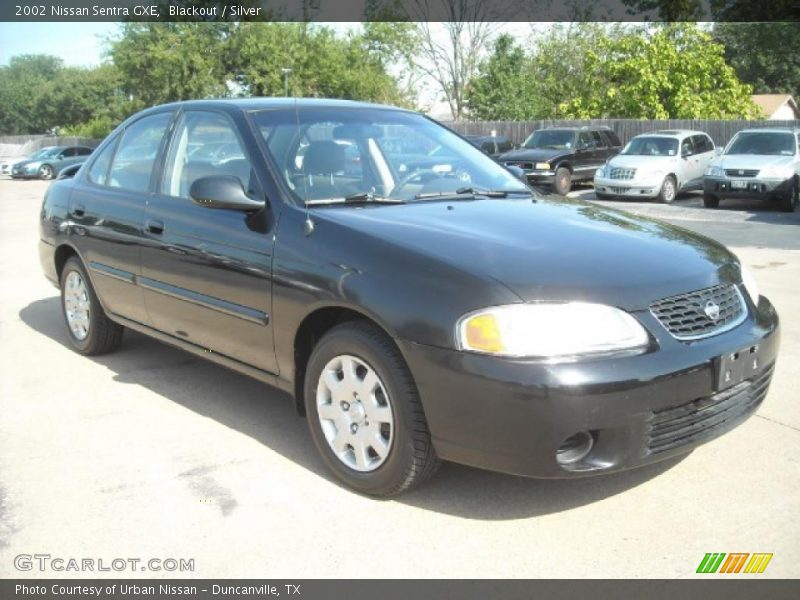 Blackout / Silver 2002 Nissan Sentra GXE