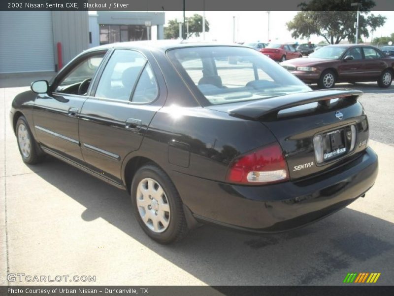 Blackout / Silver 2002 Nissan Sentra GXE