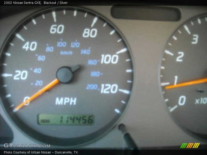 Blackout / Silver 2002 Nissan Sentra GXE