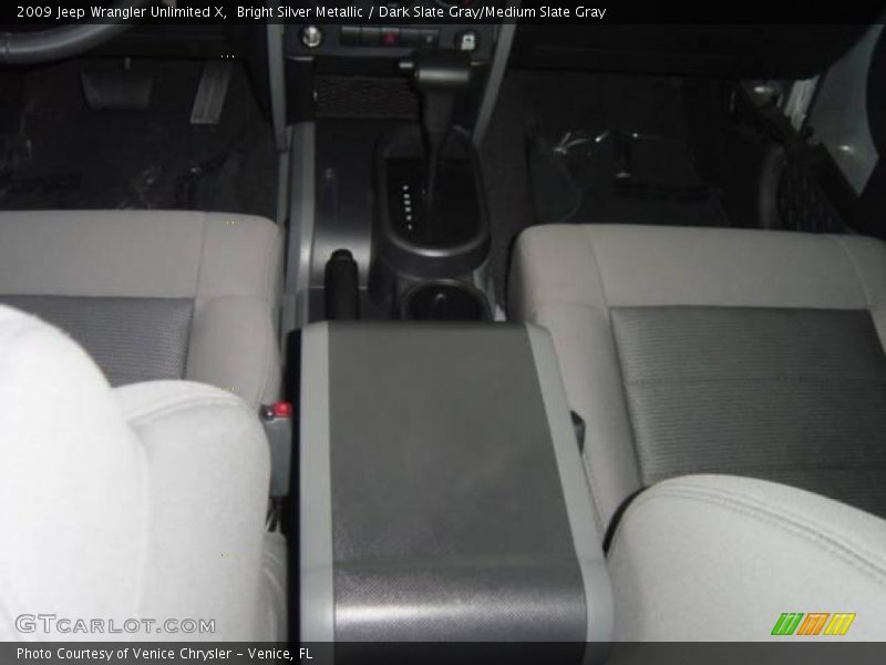 Bright Silver Metallic / Dark Slate Gray/Medium Slate Gray 2009 Jeep Wrangler Unlimited X