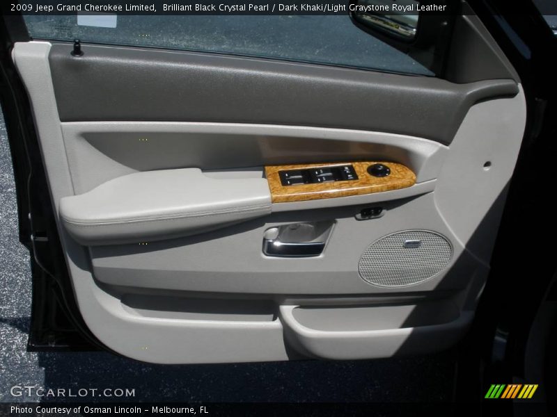 Brilliant Black Crystal Pearl / Dark Khaki/Light Graystone Royal Leather 2009 Jeep Grand Cherokee Limited