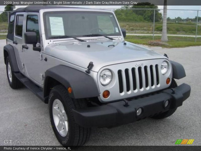 Bright Silver Metallic / Dark Slate Gray/Medium Slate Gray 2009 Jeep Wrangler Unlimited X