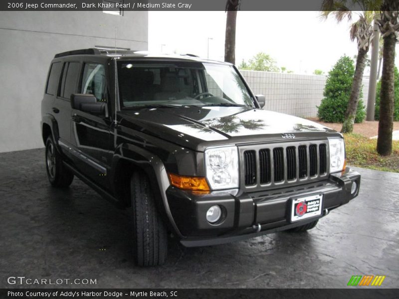 Dark Khaki Pearl / Medium Slate Gray 2006 Jeep Commander