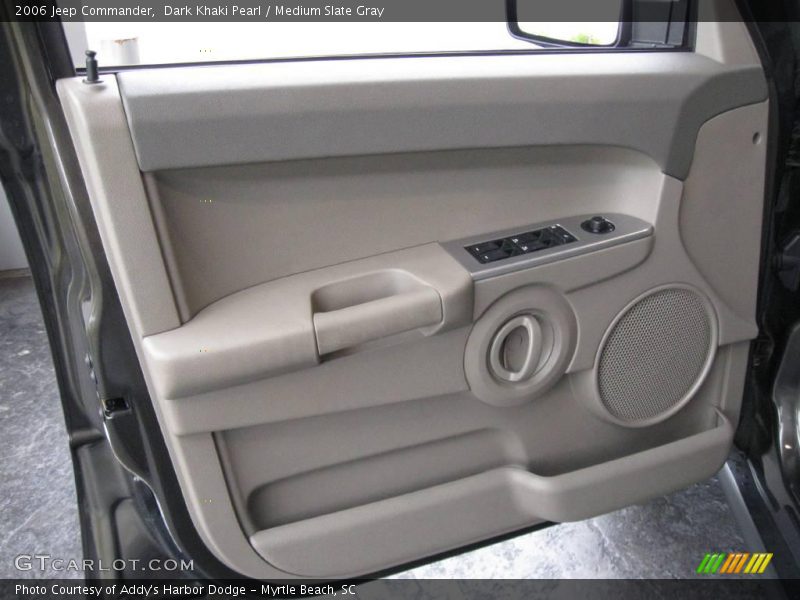 Dark Khaki Pearl / Medium Slate Gray 2006 Jeep Commander