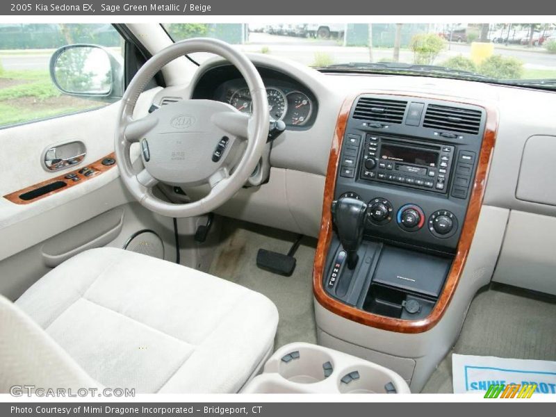 Sage Green Metallic / Beige 2005 Kia Sedona EX