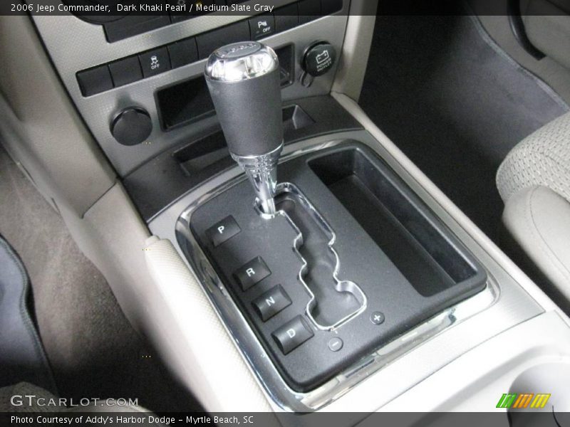 Dark Khaki Pearl / Medium Slate Gray 2006 Jeep Commander
