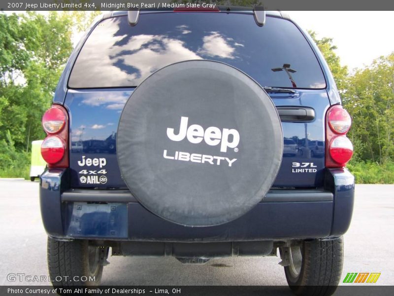 Midnight Blue Pearl / Medium Slate Gray 2007 Jeep Liberty Limited 4x4