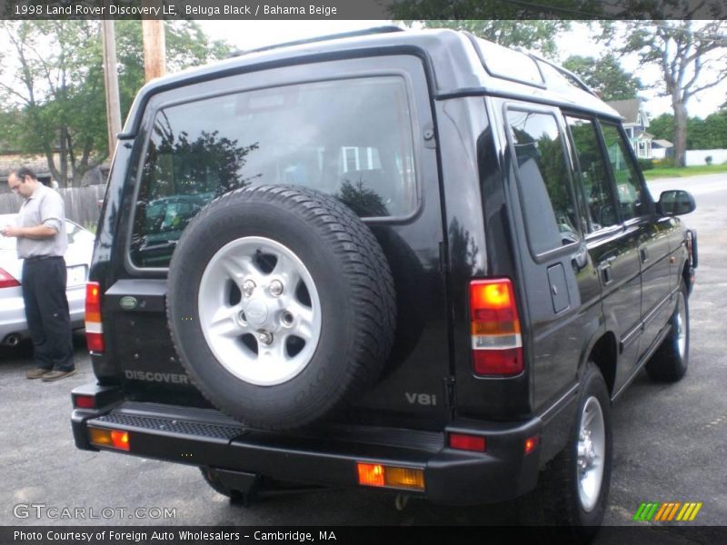Beluga Black / Bahama Beige 1998 Land Rover Discovery LE