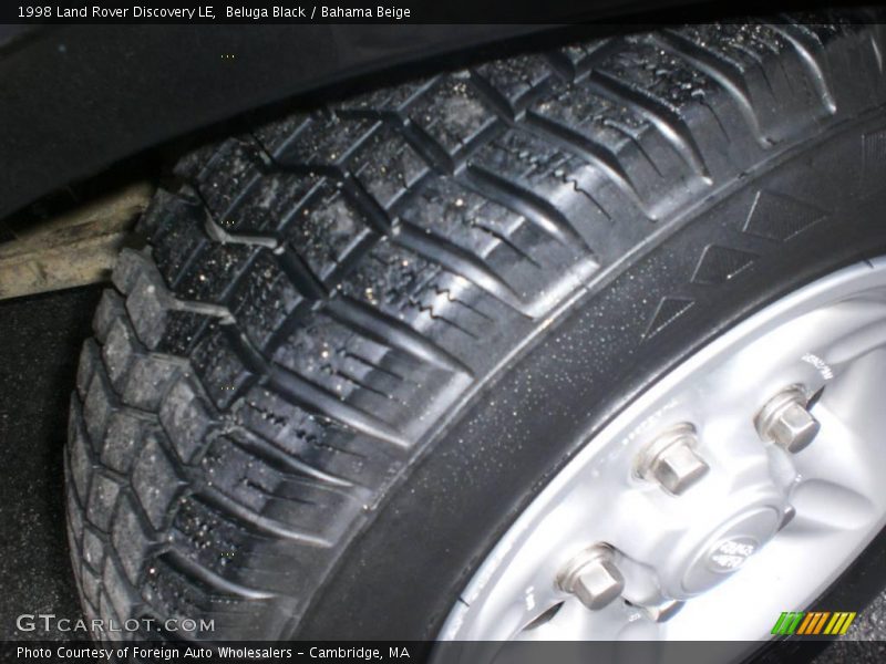 Beluga Black / Bahama Beige 1998 Land Rover Discovery LE